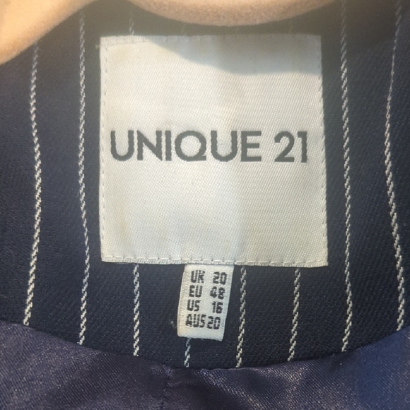 Unique 21 Black Striped Women's Blazer with Ruffle Detail - Picture 4 of 6